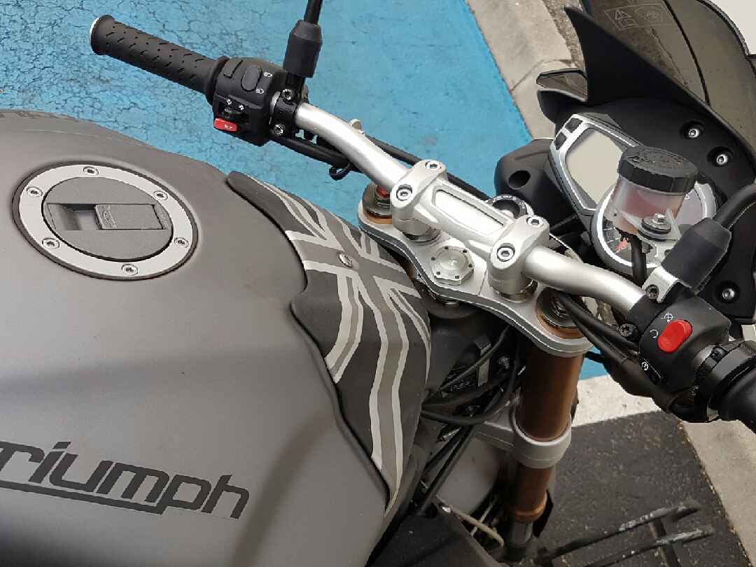 Photo TRIUMPH SPEED TRIPLE