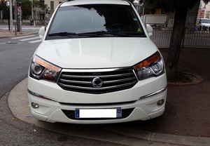 SSANGYONG RODIUS