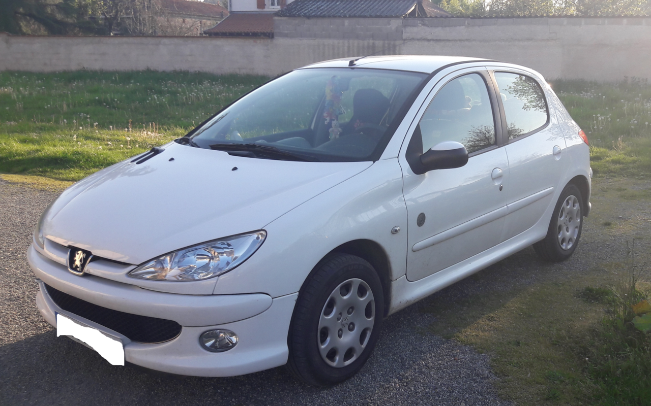 Photo PEUGEOT 206