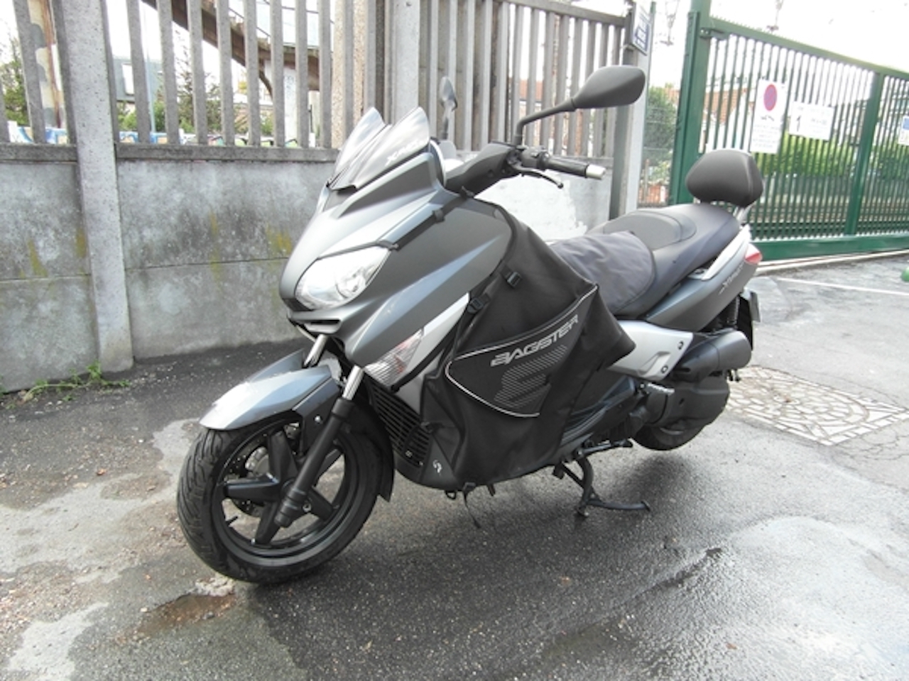 Photo YAMAHA XMAX