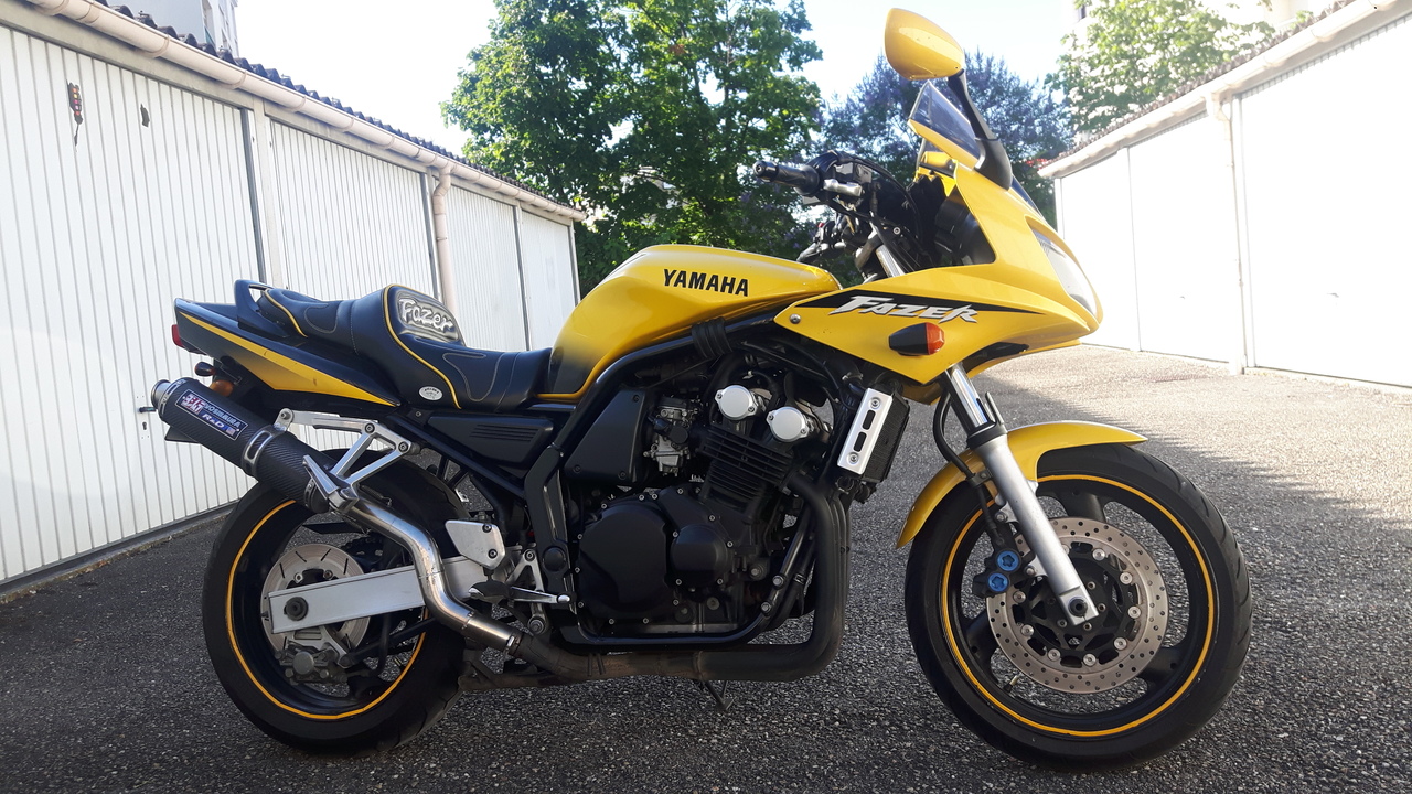 Photo YAMAHA FAZER