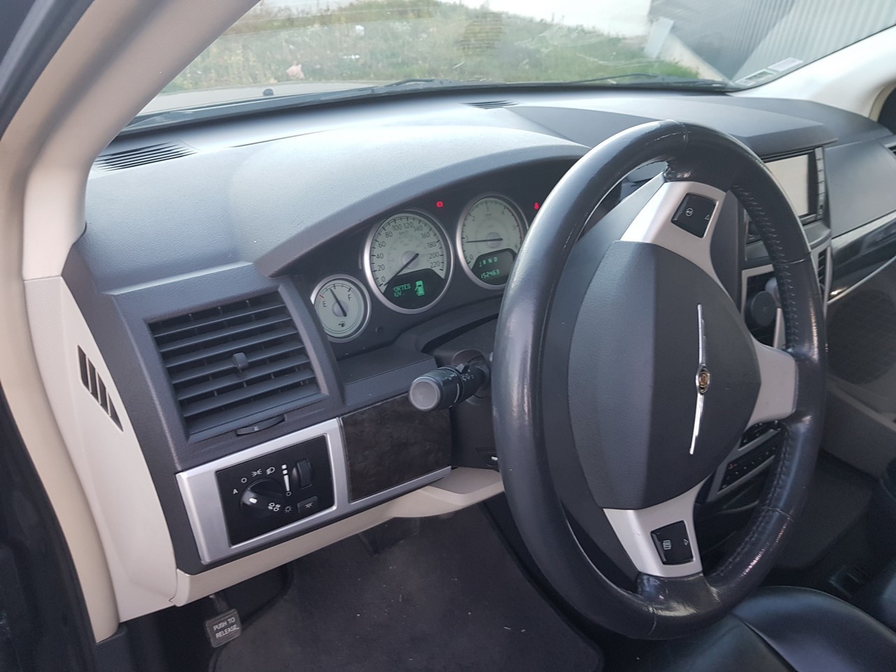 Photo CHRYSLER GRAND VOYAGER