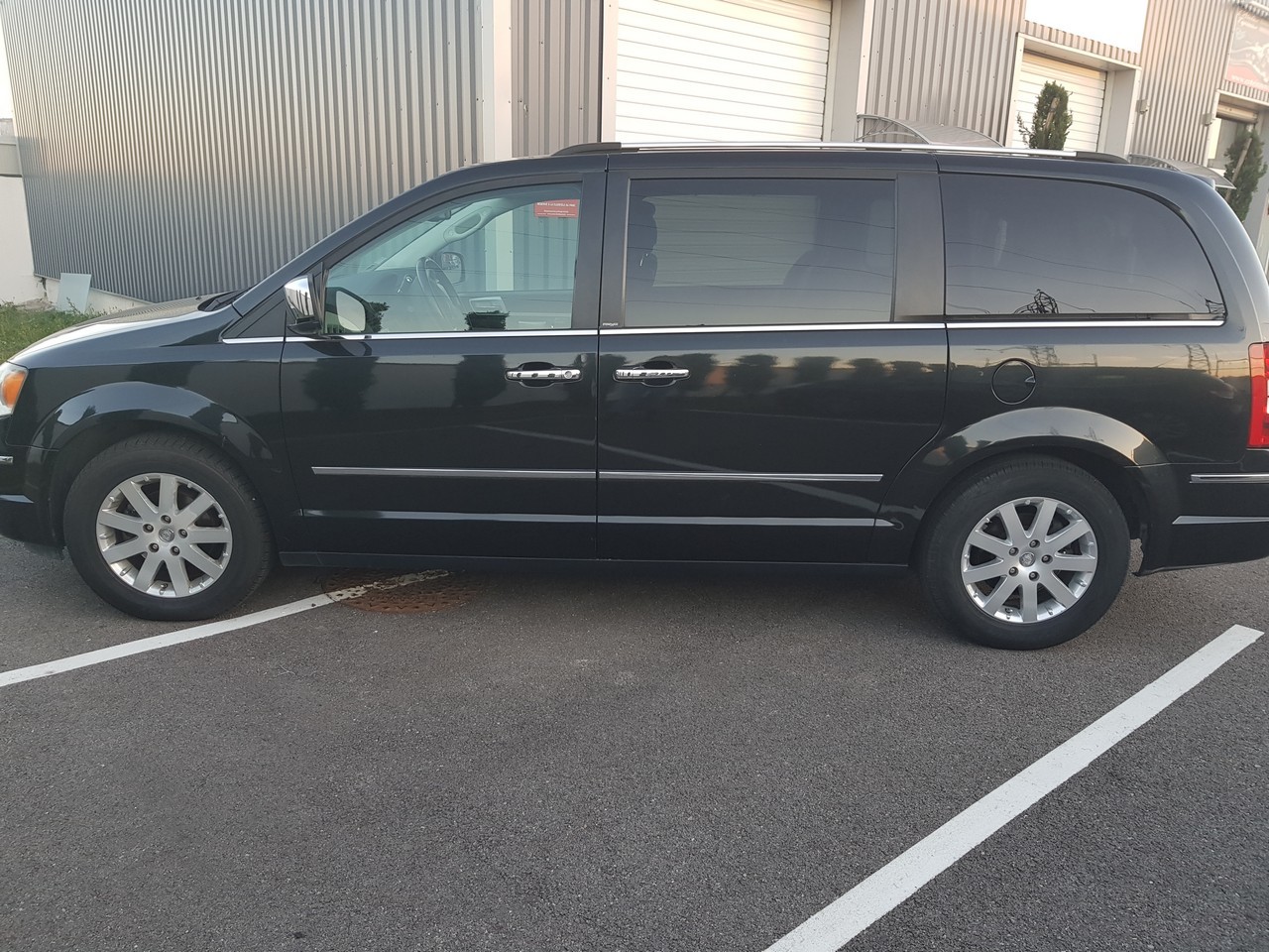 Photo CHRYSLER GRAND VOYAGER