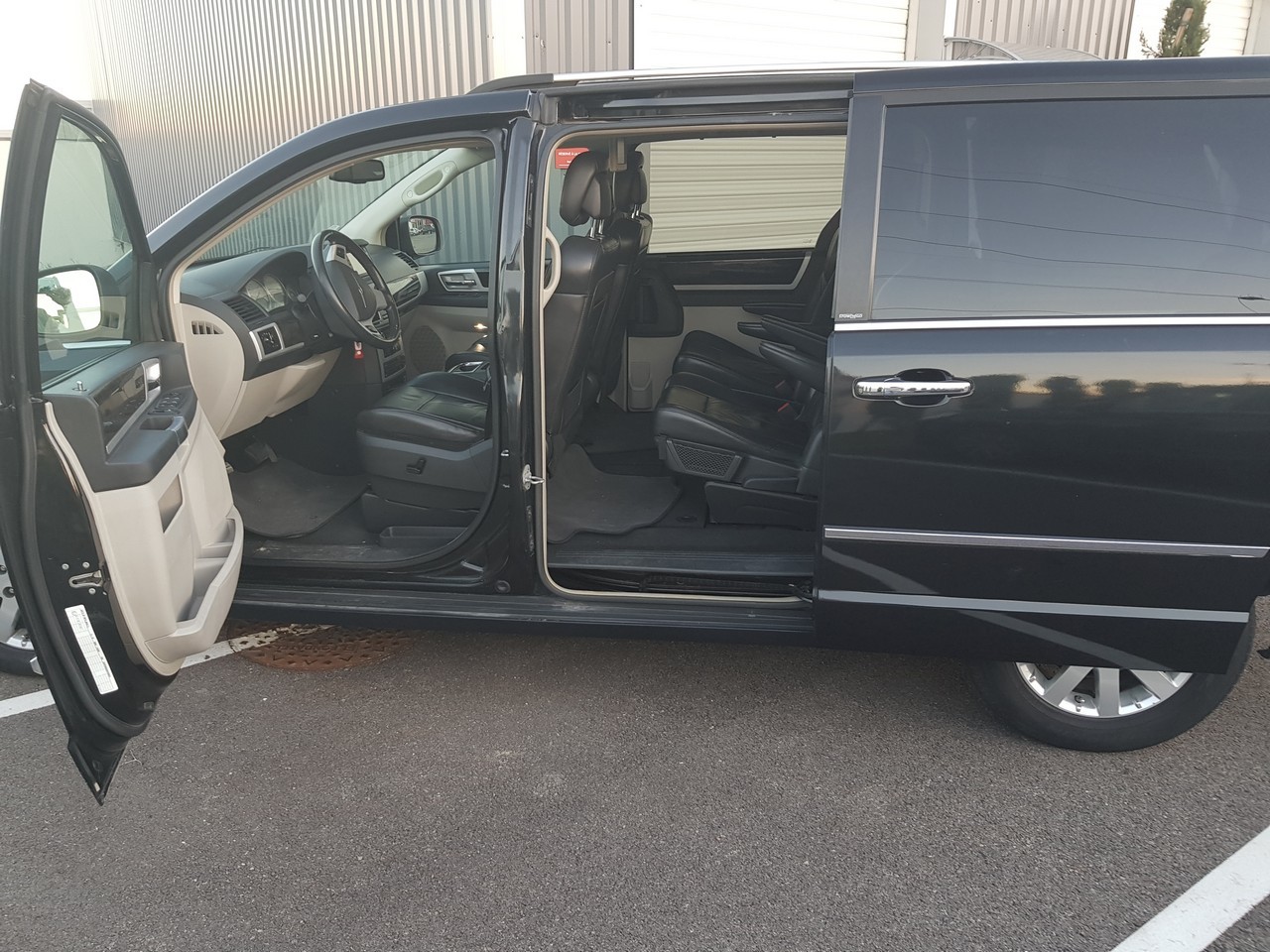 Photo CHRYSLER GRAND VOYAGER