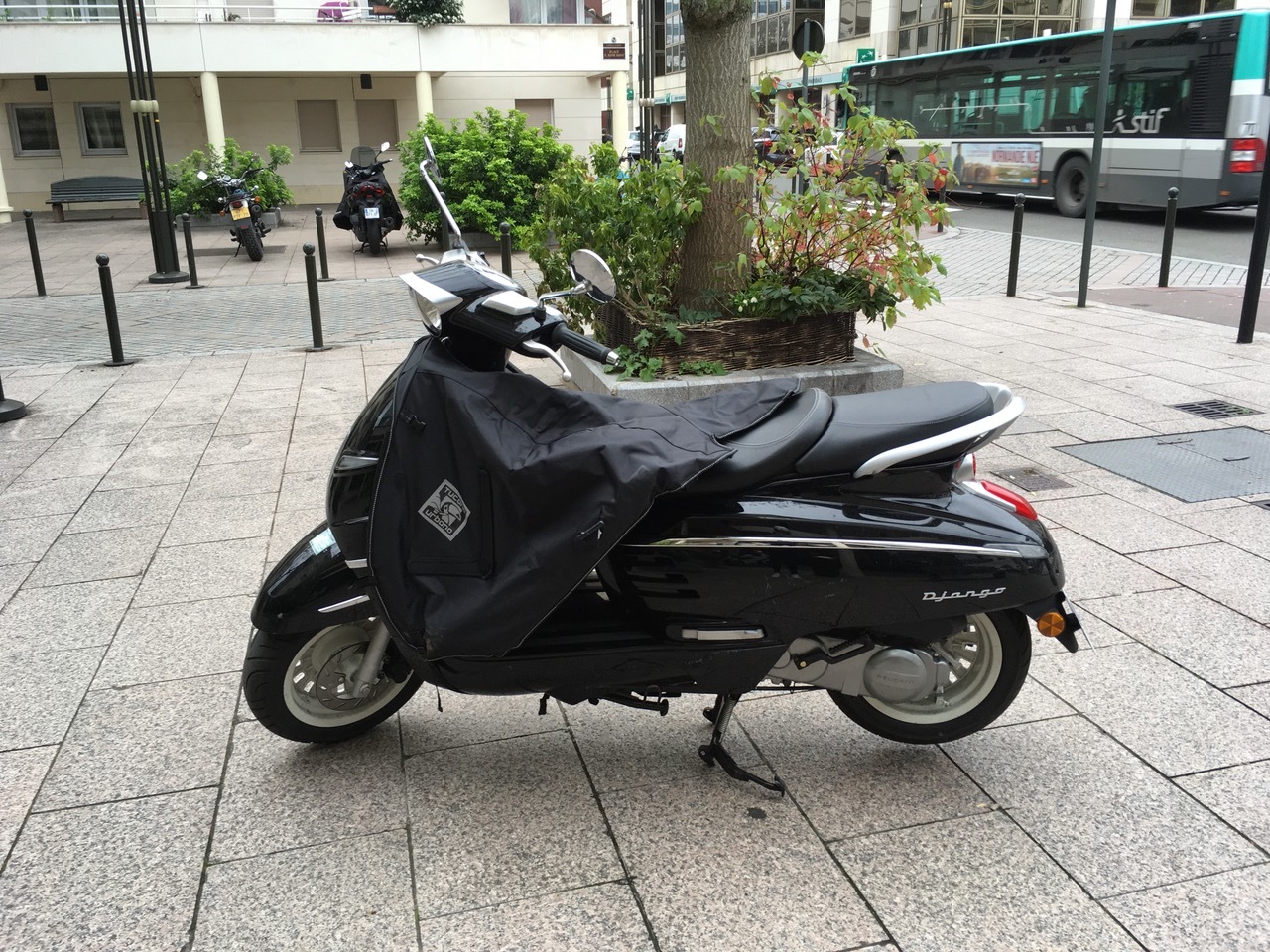 Photo PEUGEOT DJANGO