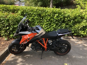 KTM 1290 SUPER DUKE GT