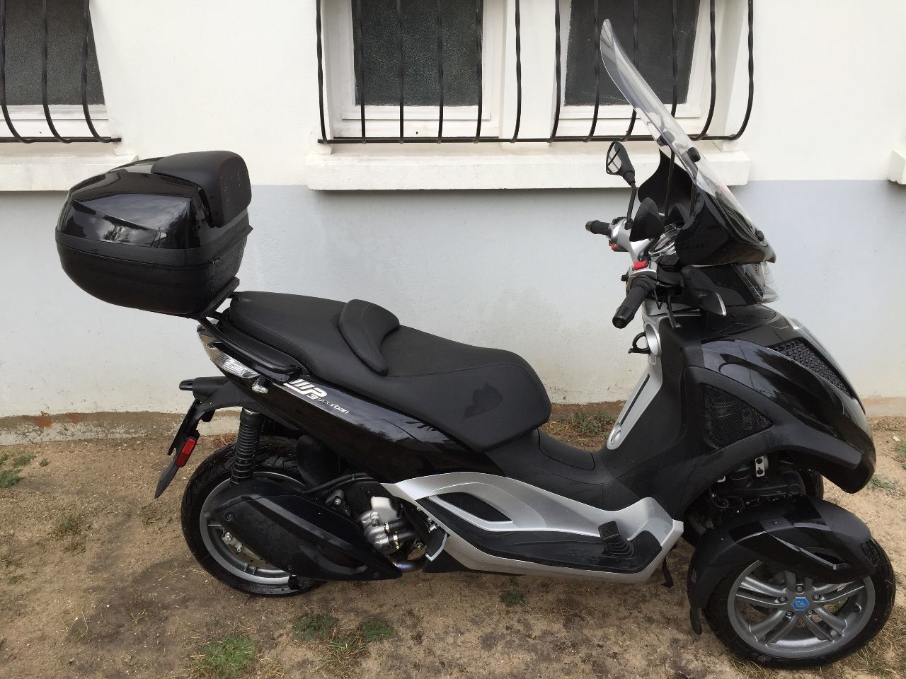 Photo PIAGGIO MP3 300 LT