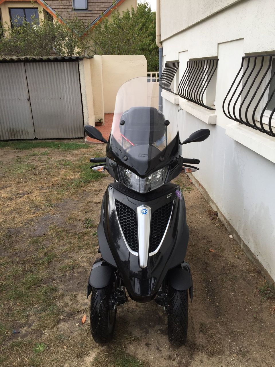 Photo PIAGGIO MP3 300 LT