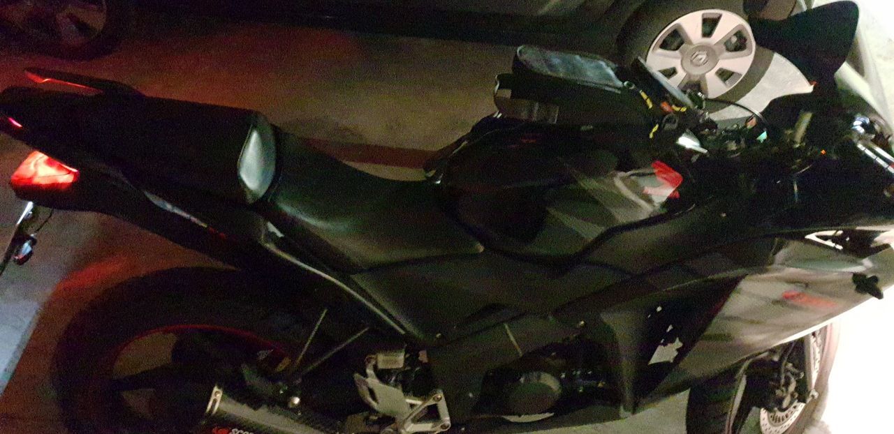 Photo HONDA CBR 125 R