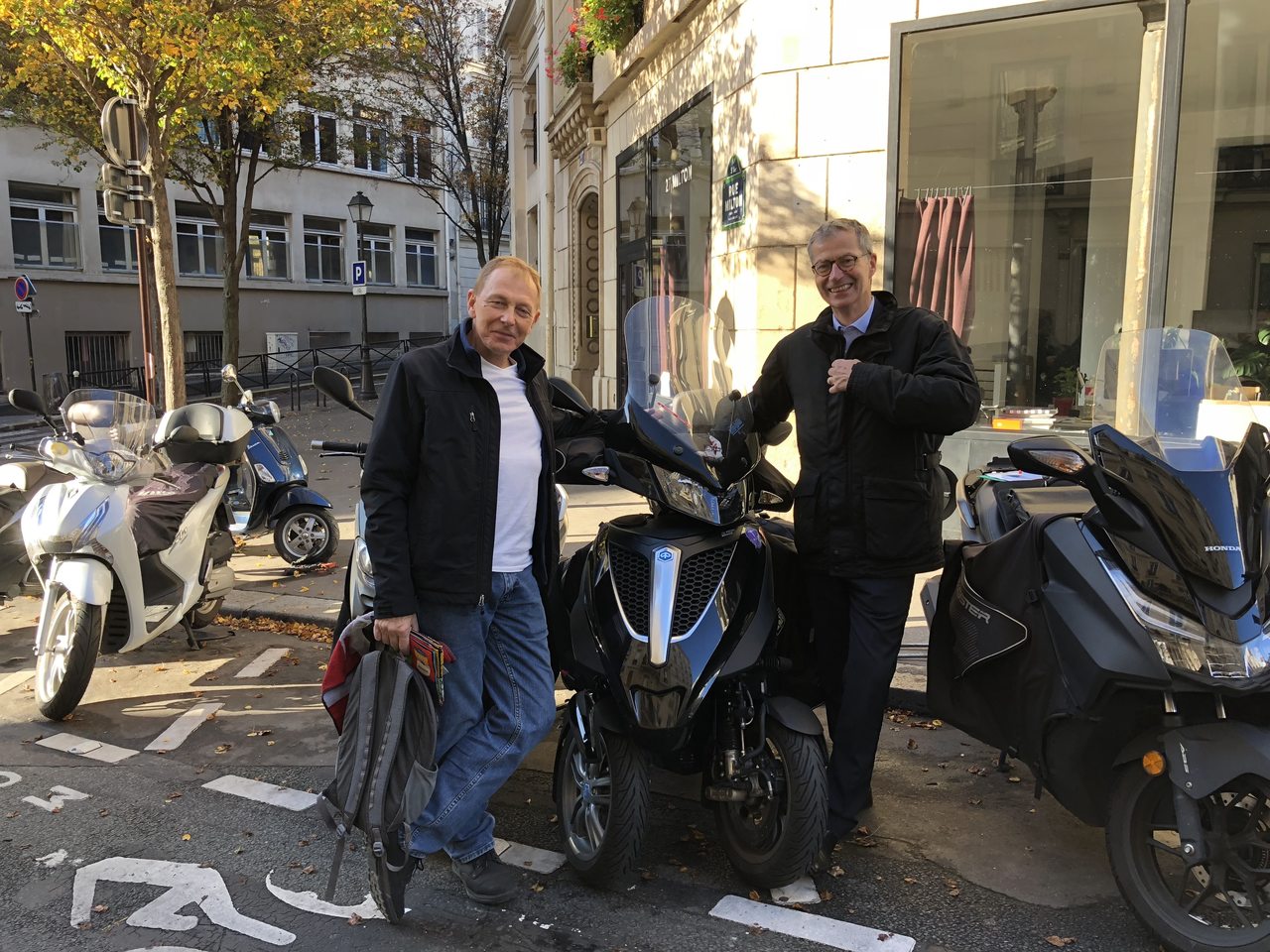 Photo PIAGGIO MP3 300 LT