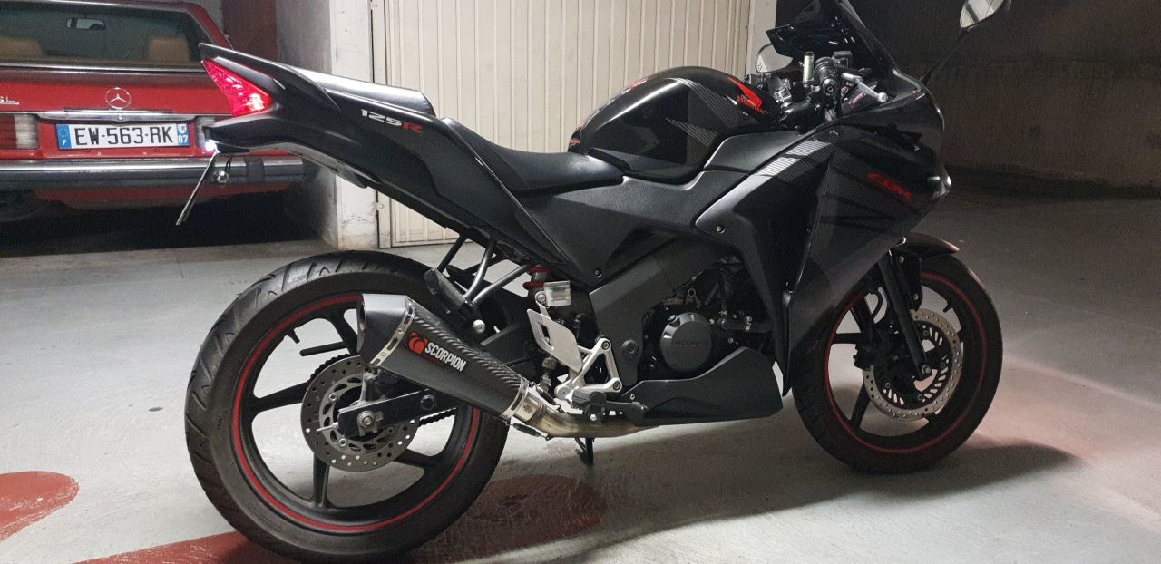 Photo HONDA CBR 125 R