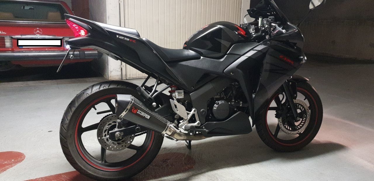 Photo HONDA CBR 125 R