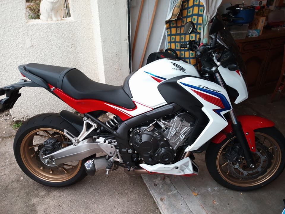 Photo HONDA CB 650 F