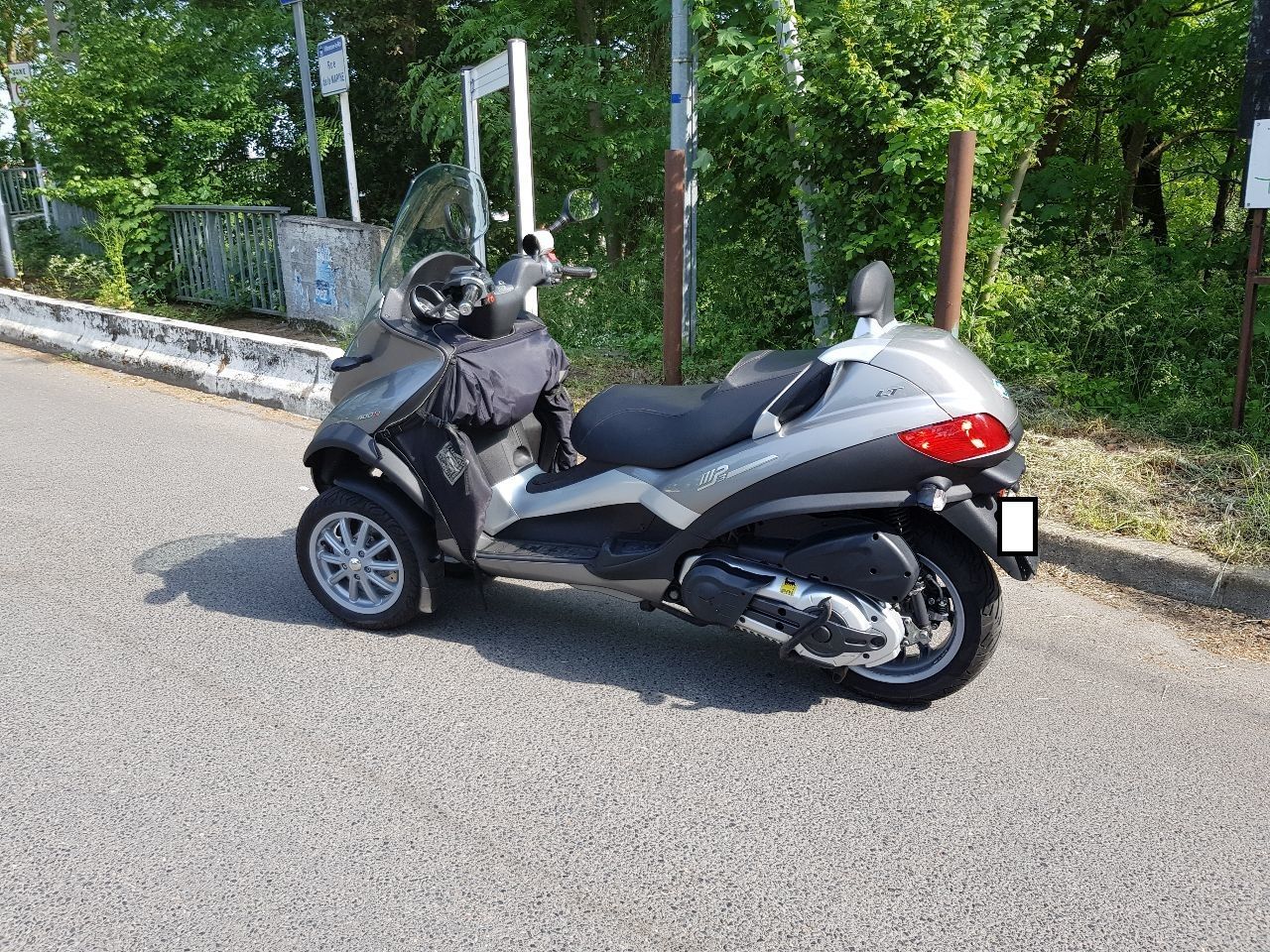 Photo PIAGGIO MP3 400