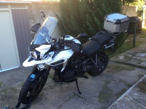 TRIUMPH TIGER EXPLORER