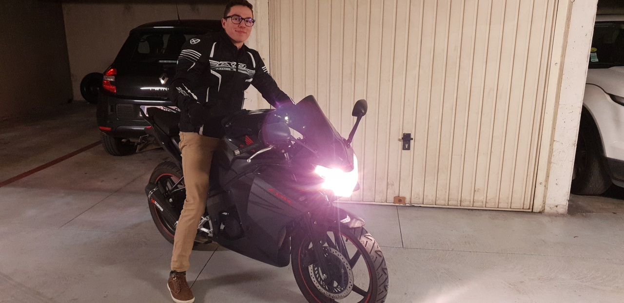 Photo HONDA CBR 125 R