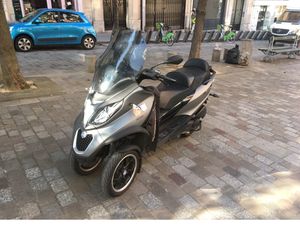 PIAGGIO MP3 300