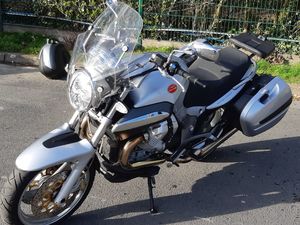 MOTO GUZZI BREVA