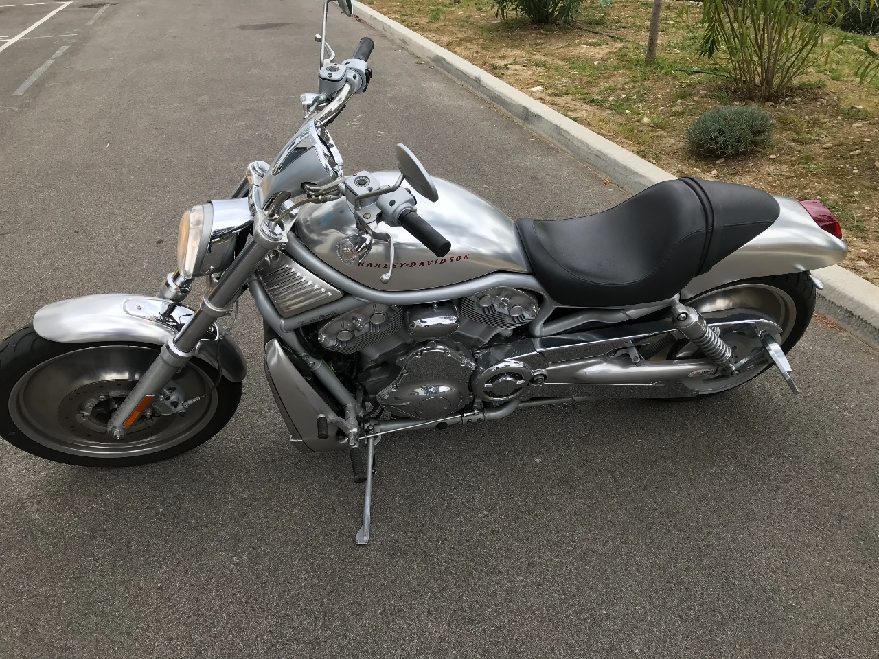 Photo HARLEY DAVIDSON V-ROD