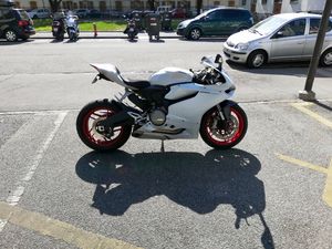 DUCATI PANIGALE 899