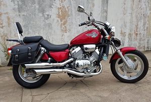 HONDA VFC 750