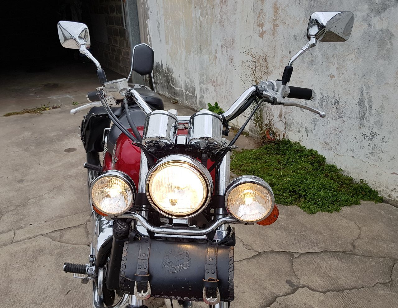 Photo HONDA VFC 750