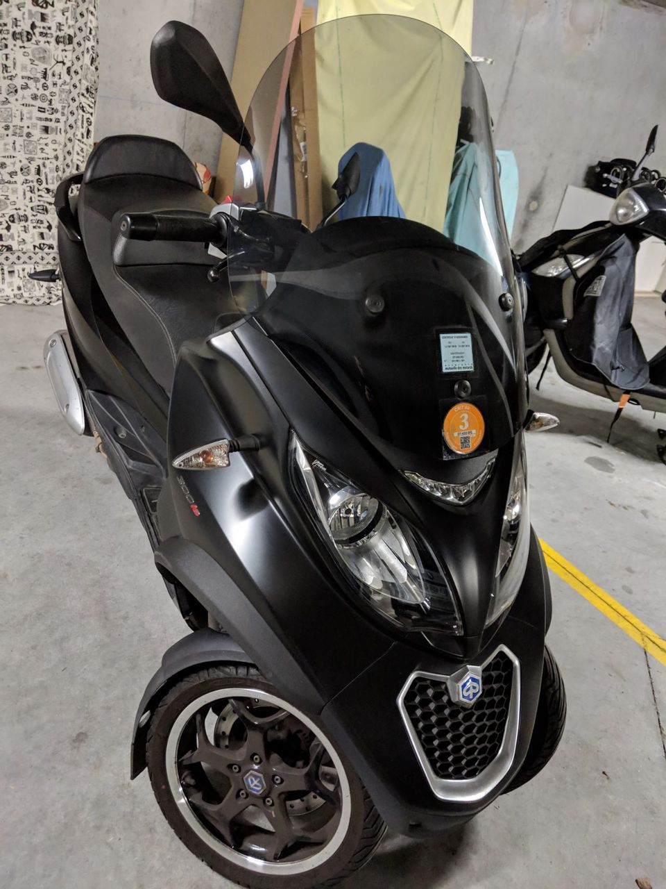 Photo PIAGGIO MP3 300 LT