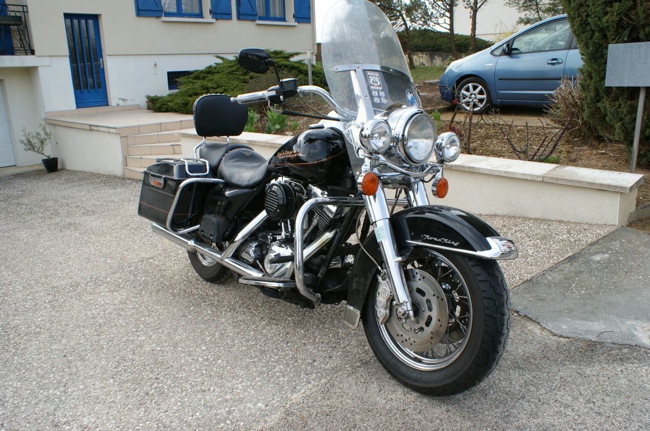 Photo HARLEY DAVIDSON ROAD