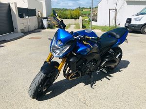 YAMAHA FZ8