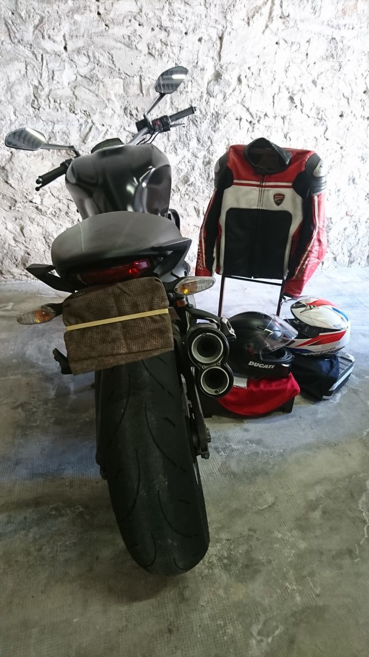 Photo DUCATI MONSTER 821