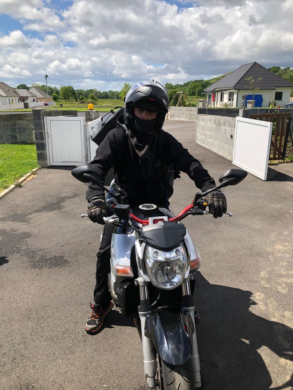 Photo SUZUKI GSR 600