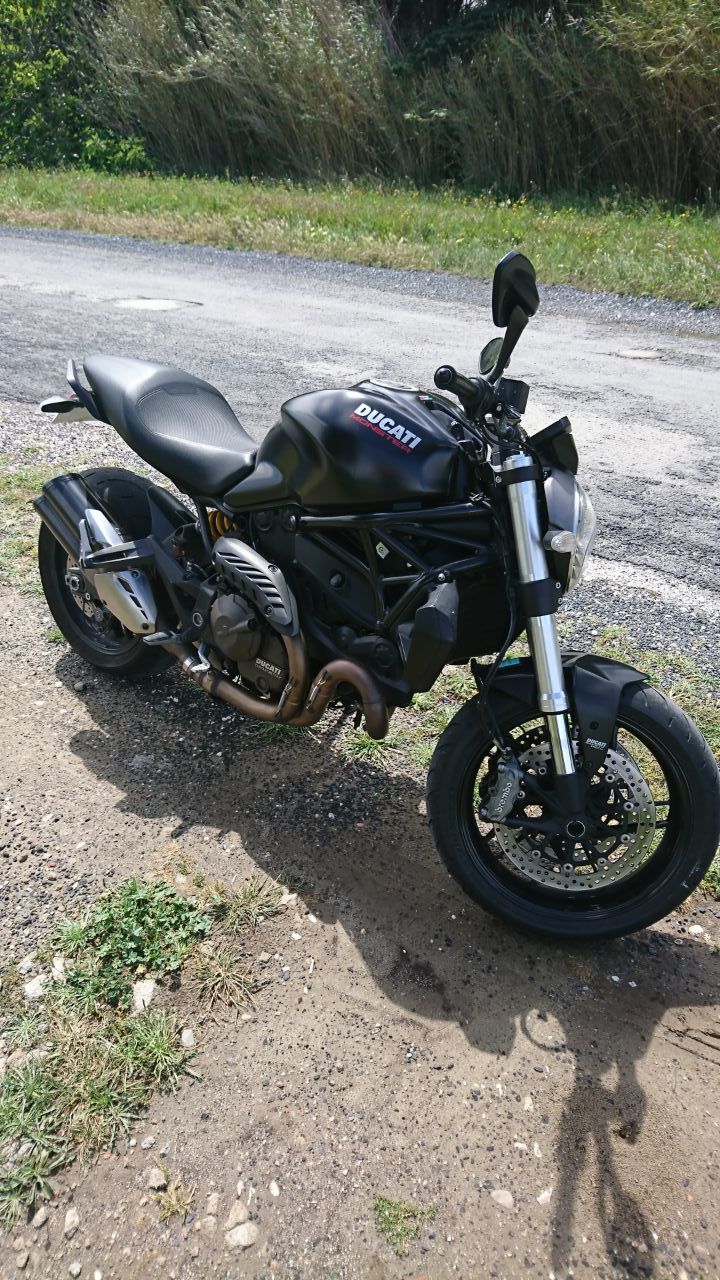 Photo DUCATI MONSTER 821