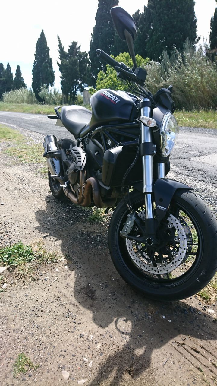 Photo DUCATI MONSTER 821