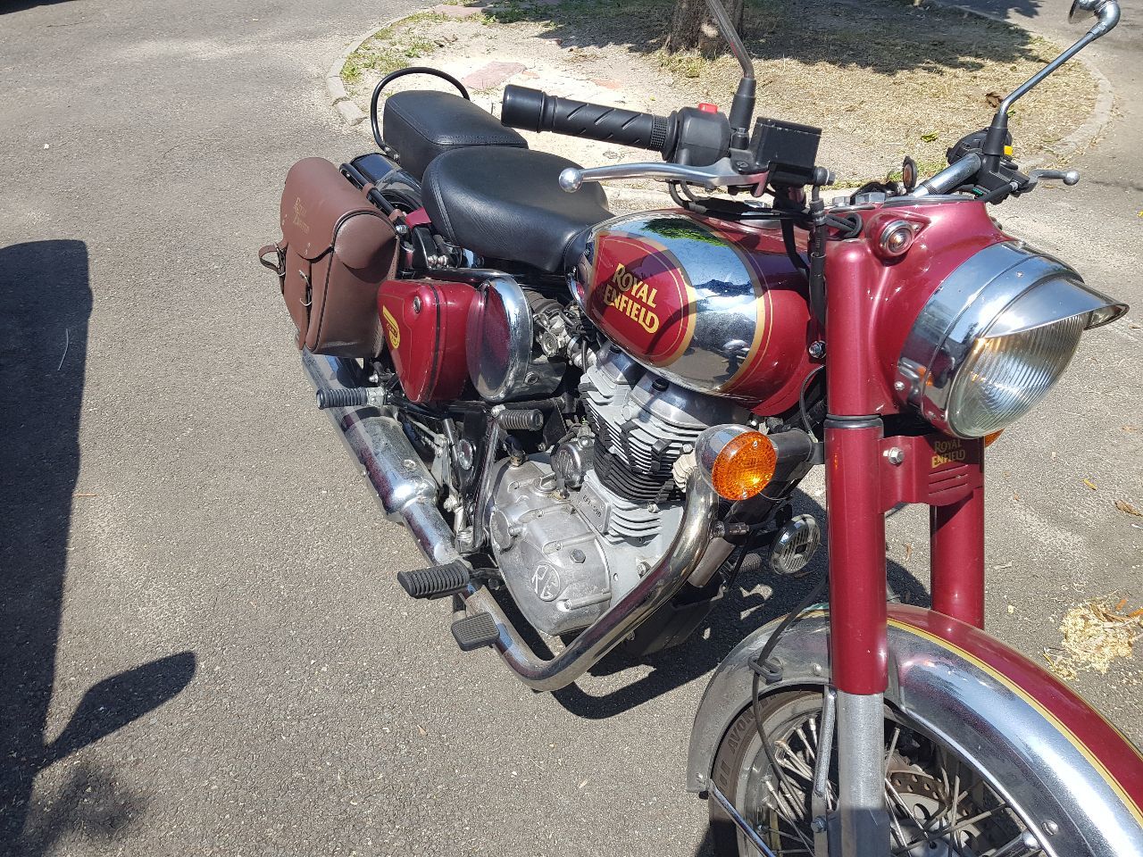 Photo ROYAL ENFIELD BULLET
