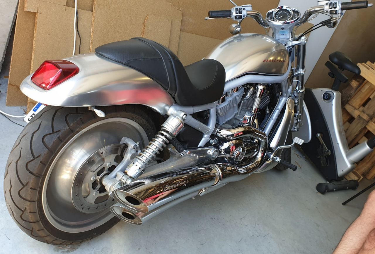 Photo HARLEY DAVIDSON V-ROD