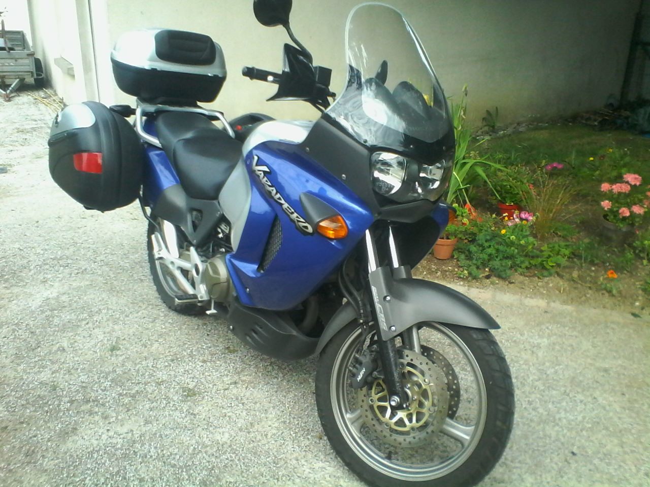 Photo HONDA VARADERO 1000