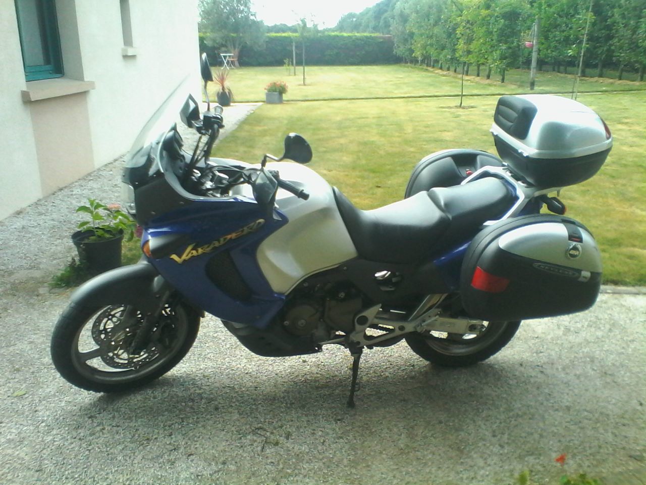 Photo HONDA VARADERO 1000