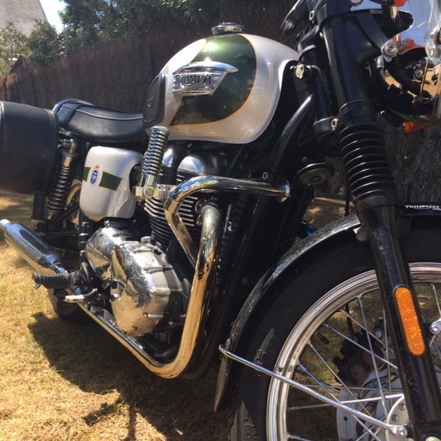 Photo TRIUMPH BONNEVILLE