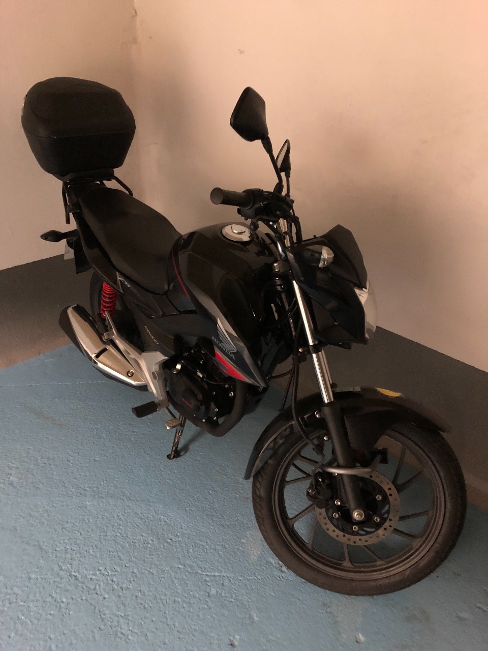 Photo HONDA GLR 1251 WH