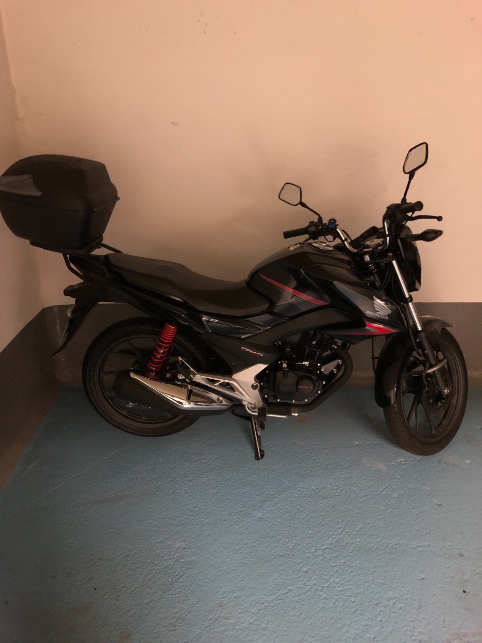 Photo HONDA GLR 1251 WH