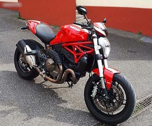 DUCATI MONSTER 821 STRIPE