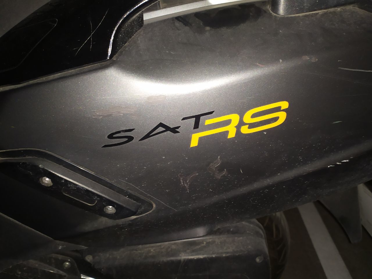 Photo PEUGEOT SATELIS