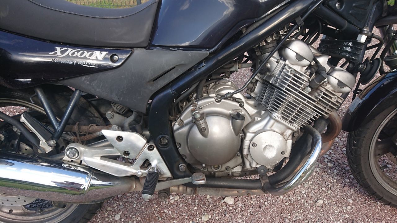 Photo YAMAHA XJ 600 N