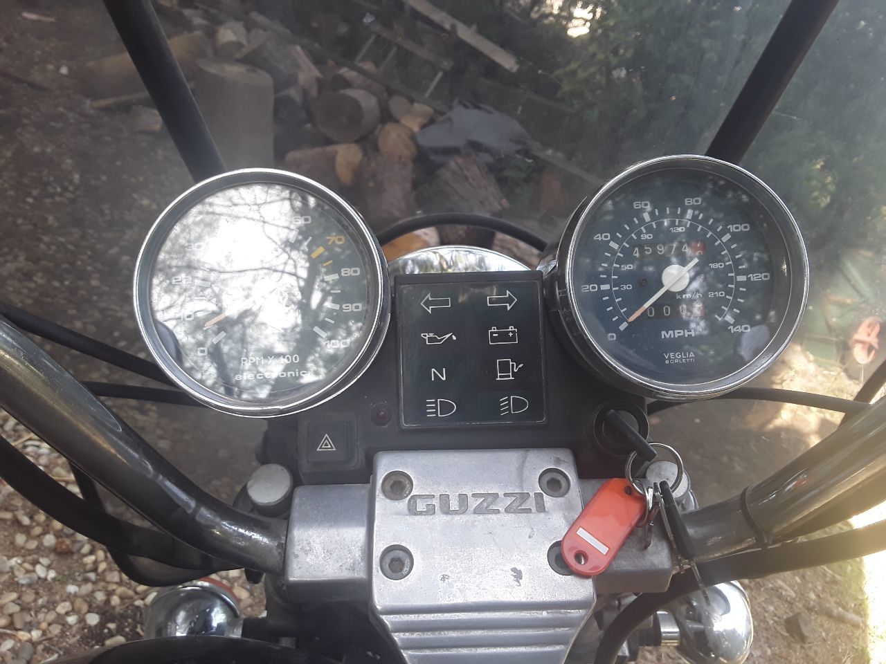 Photo MOTO GUZZI CALIFORNIA