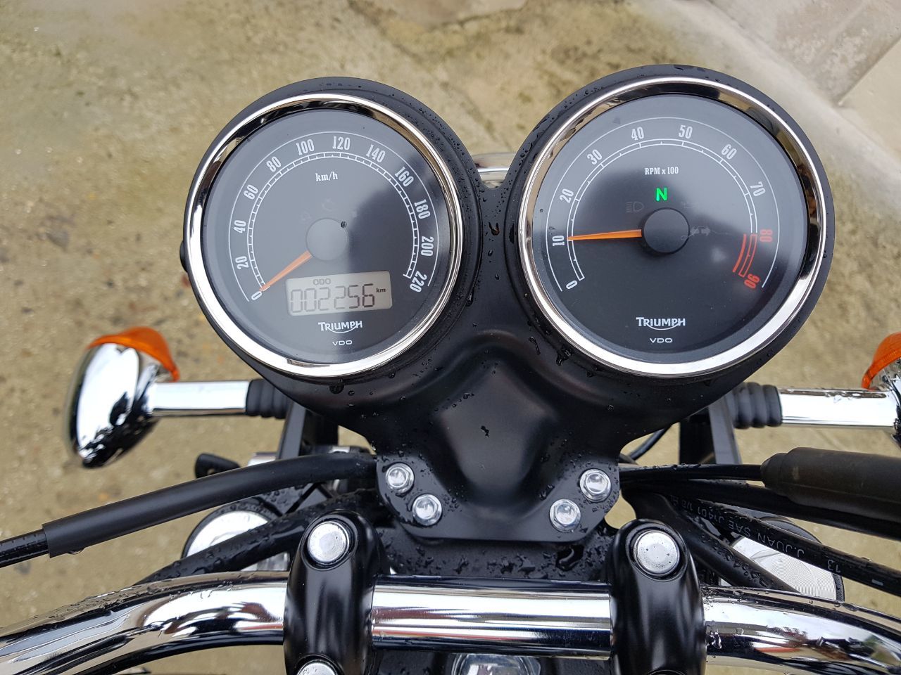 Photo TRIUMPH BONNEVILLE 865