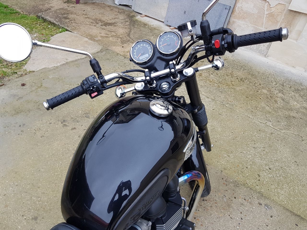 Photo TRIUMPH BONNEVILLE 865