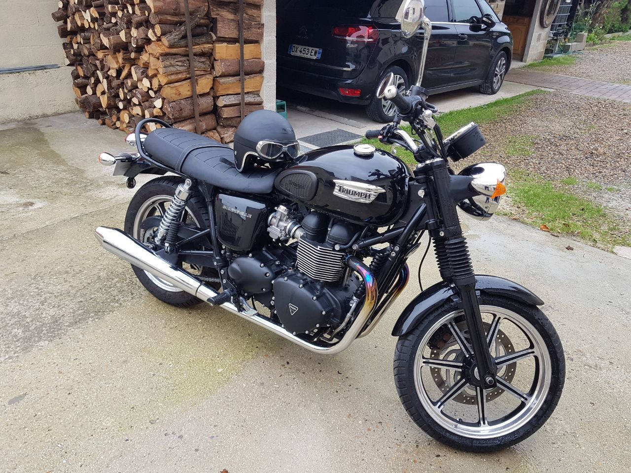 Photo TRIUMPH BONNEVILLE 865