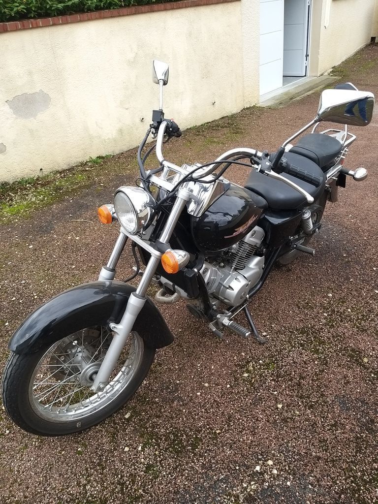 Photo HONDA VT 125 SHADOW