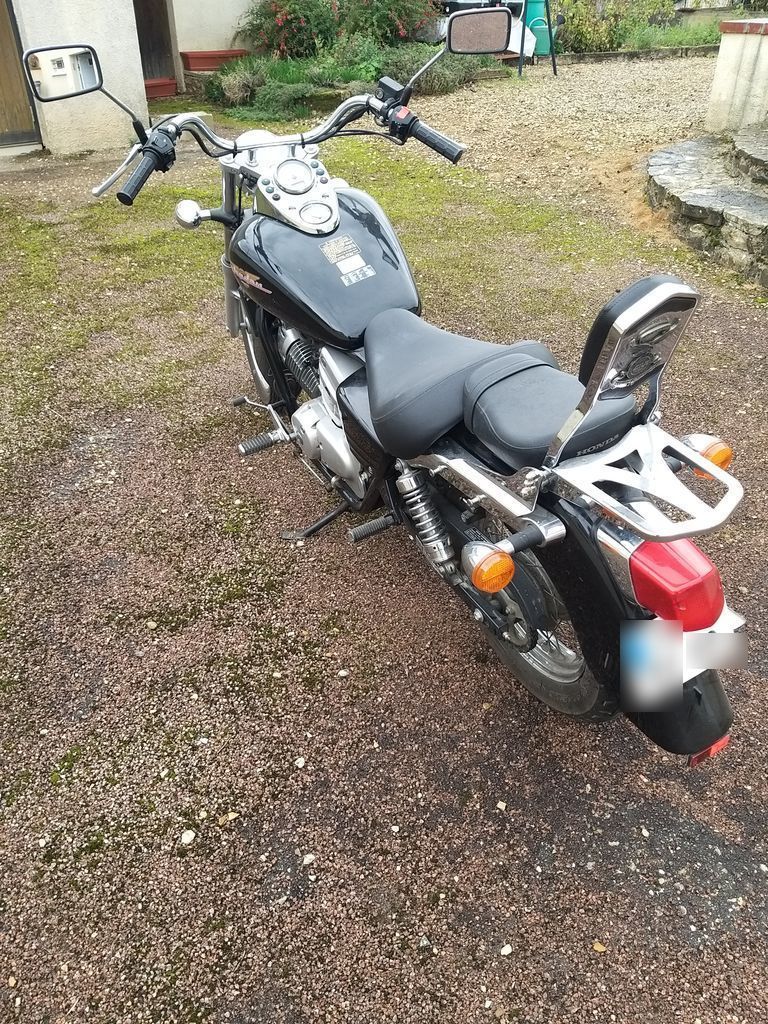 Photo HONDA VT 125 SHADOW