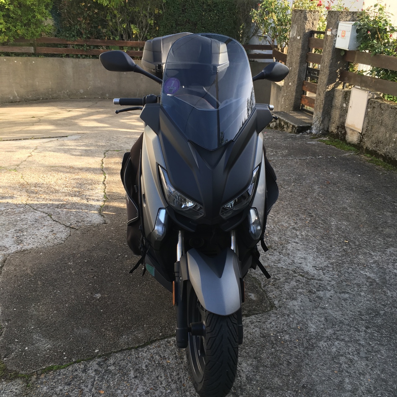 Photo YAMAHA X MAX 125
